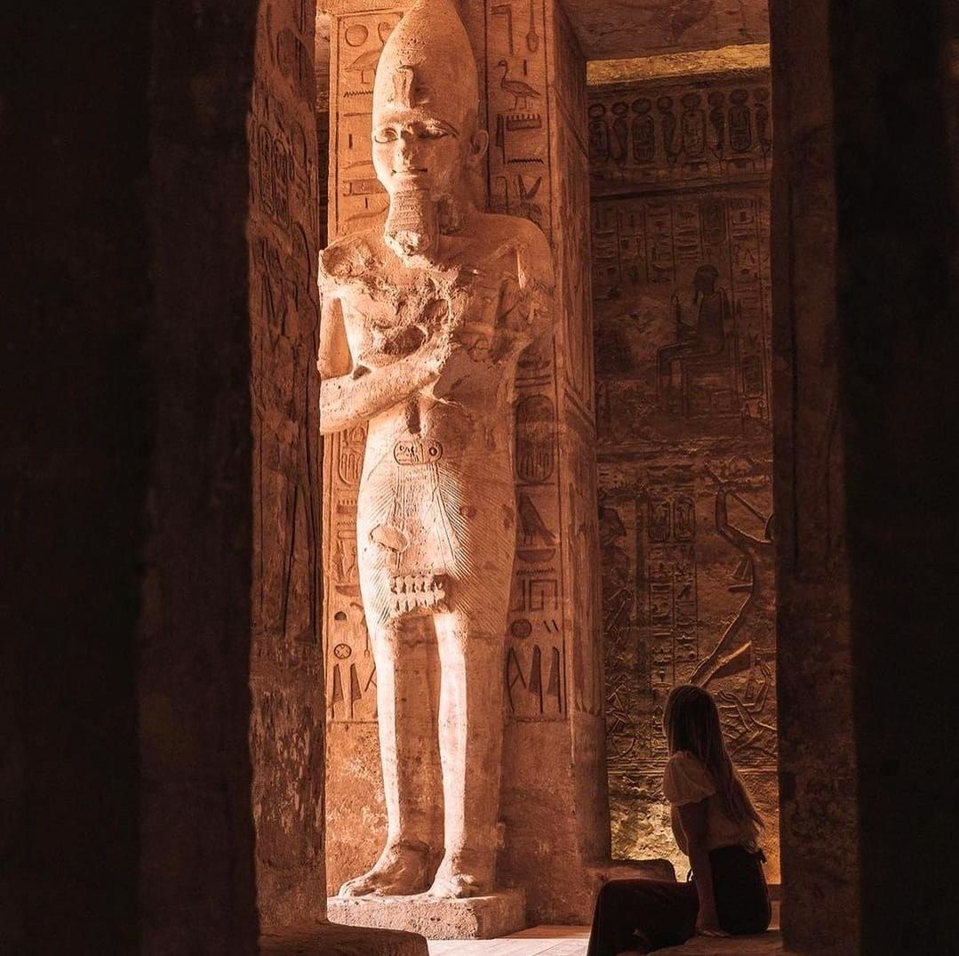 Interior do templo de Abu Simbel